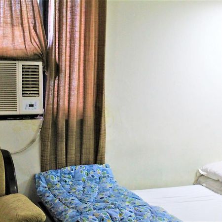 Central Guest House , Walk In Dargah & Markaz New Delhi Exteriör bild