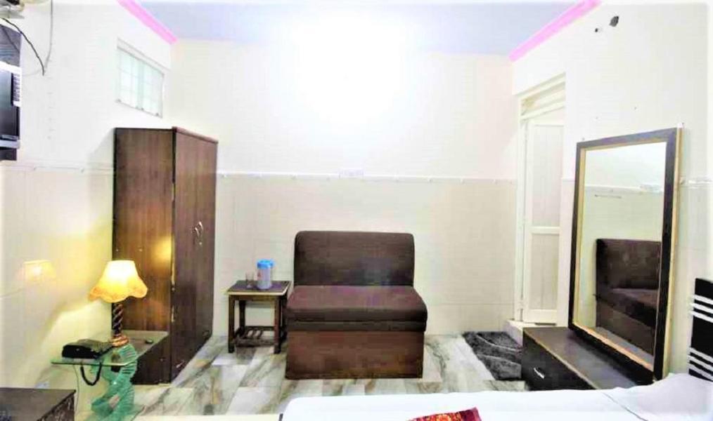 Central Guest House , Walk In Dargah & Markaz New Delhi Exteriör bild