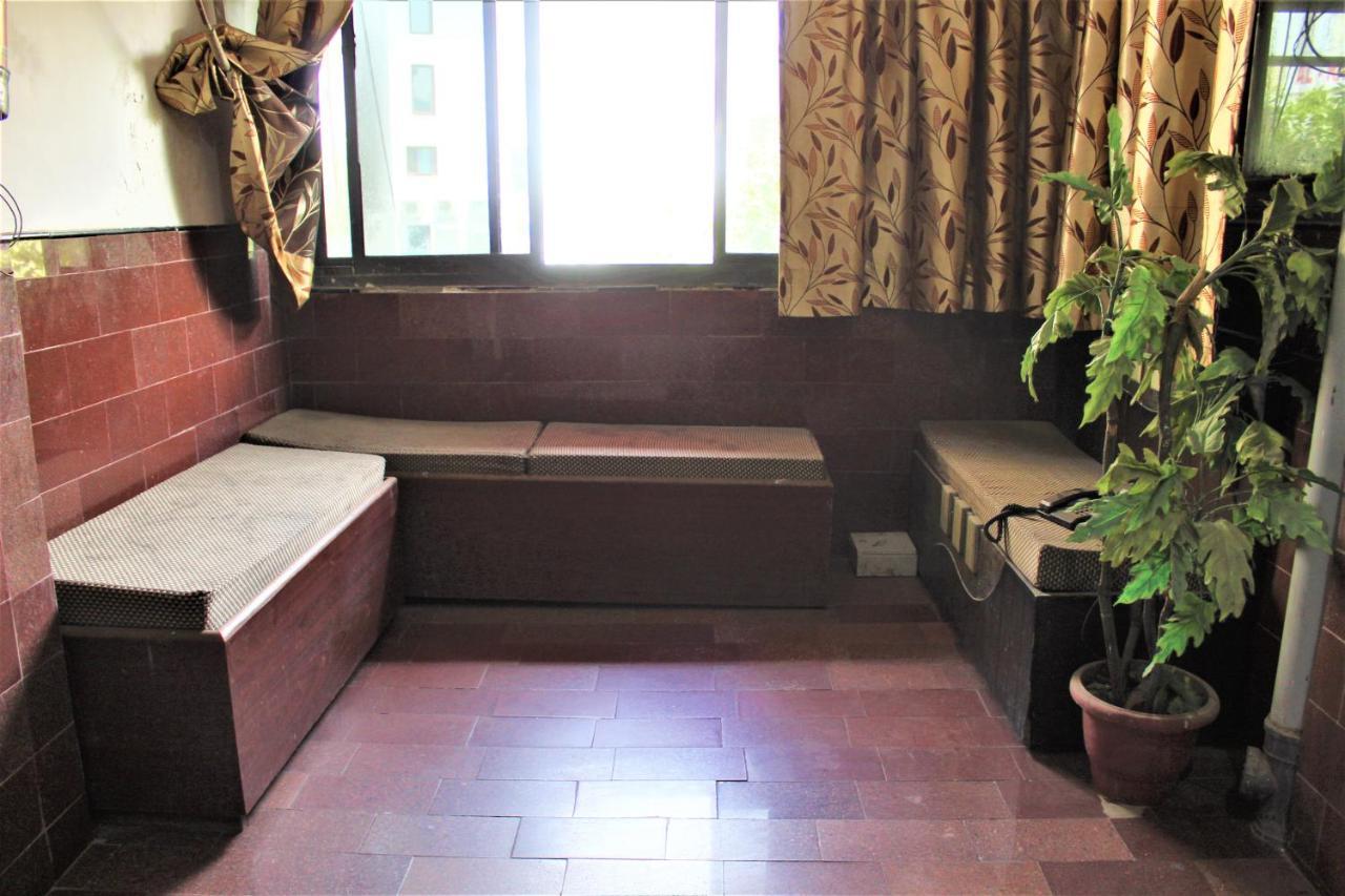 Central Guest House , Walk In Dargah & Markaz New Delhi Exteriör bild
